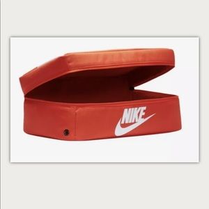 NIKE CLASSIC SHOE BOX BAG